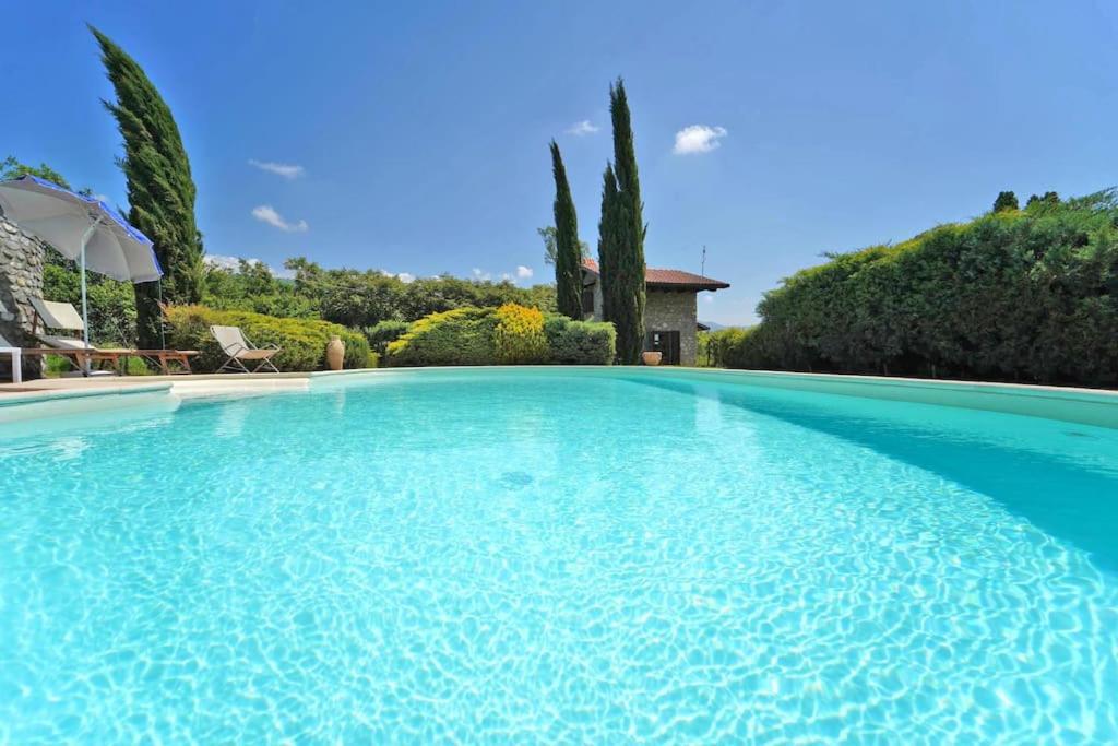 Villa Le Due Lune With Pool By Villasretreats Filattiera Exterior photo