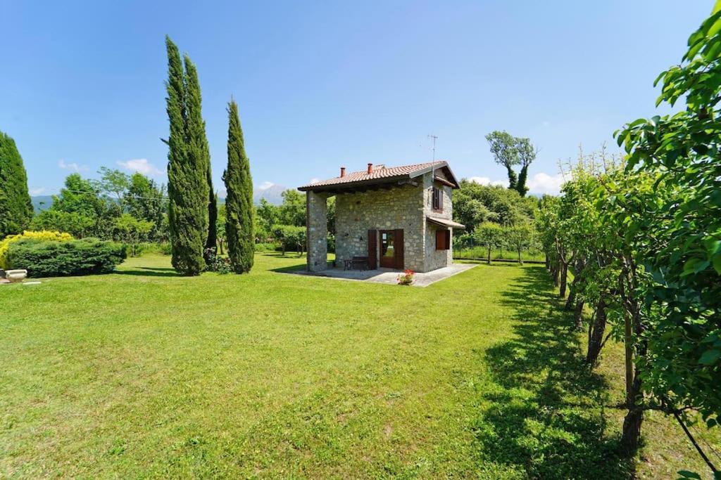 Villa Le Due Lune With Pool By Villasretreats Filattiera Exterior photo